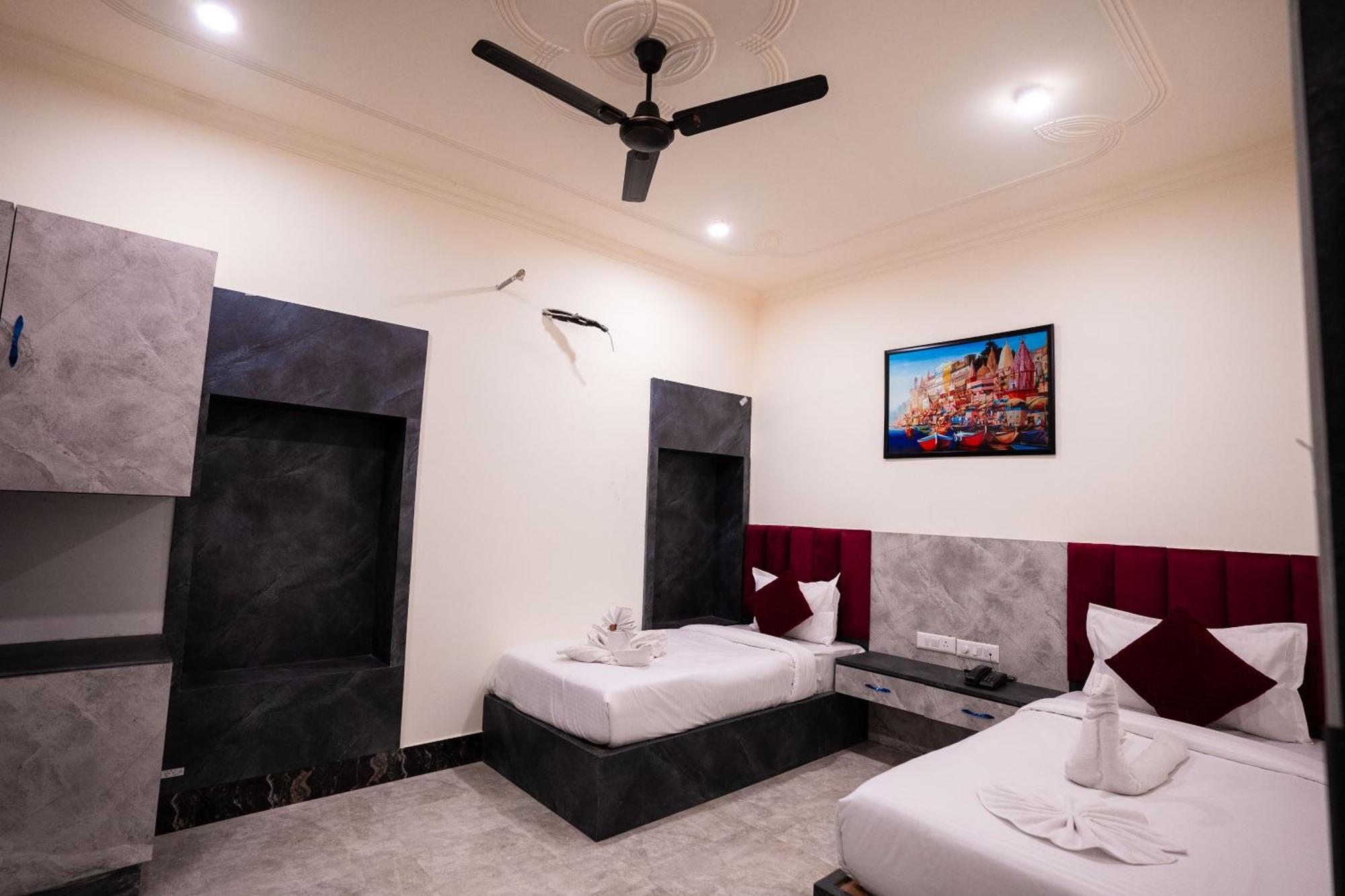 Hotel Jsr Kedar Bénarès Extérieur photo