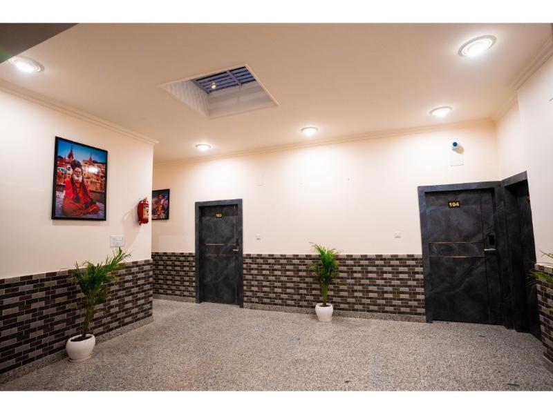 Hotel Jsr Kedar Bénarès Extérieur photo
