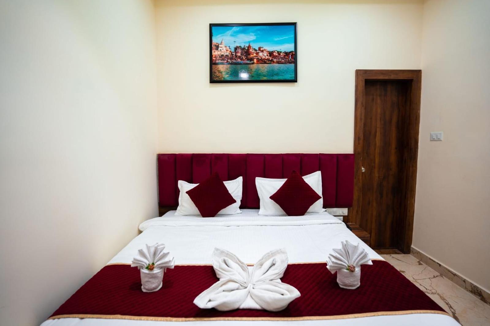Hotel Jsr Kedar Bénarès Extérieur photo
